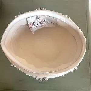 Oleg Cassini | Accessories | Oleg Cassini Vtg Pill Box Hat  display picture 3
